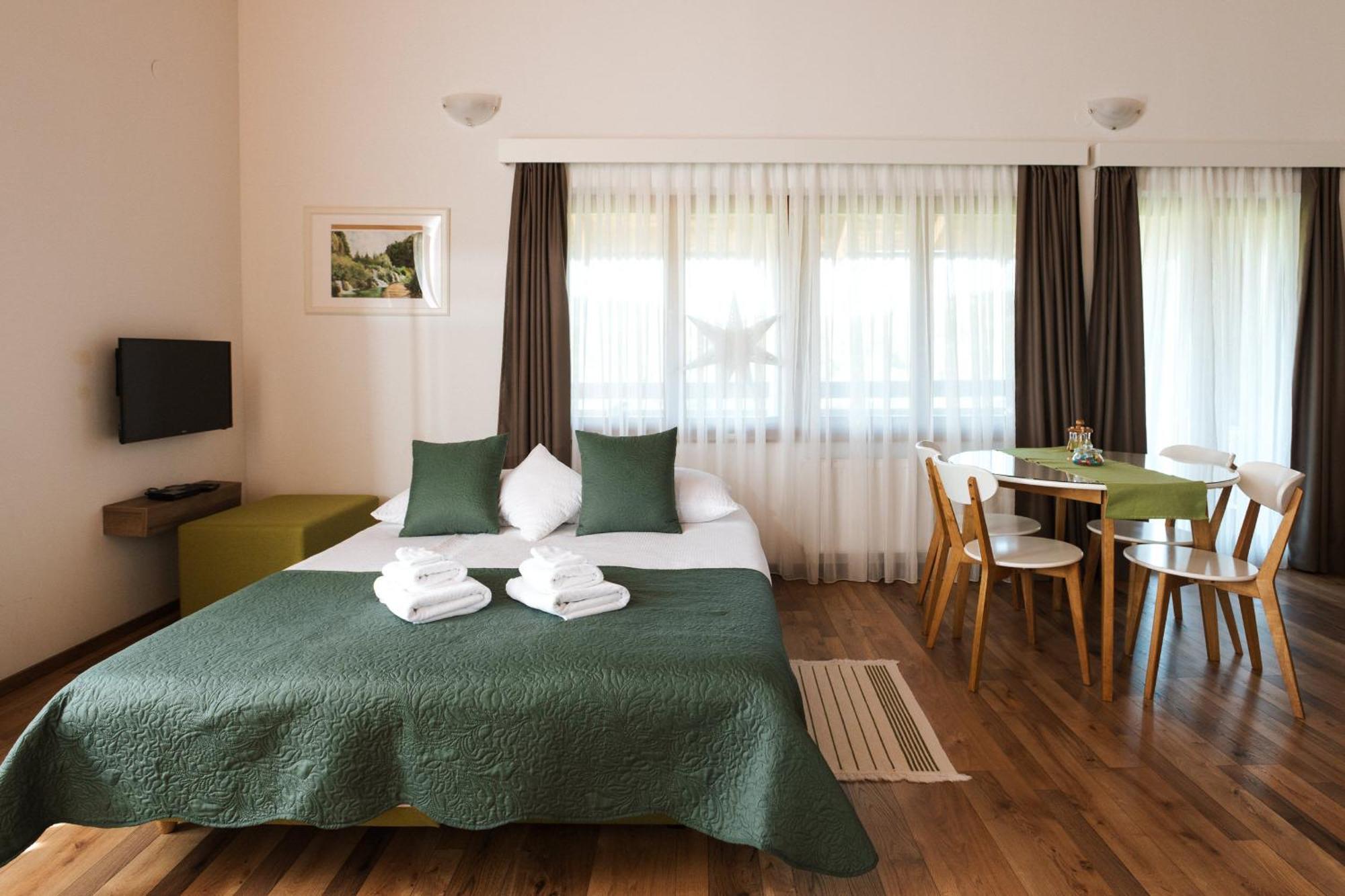 B&B Apartments Buric Plitvice Lakes Плитвицкие озёра Экстерьер фото