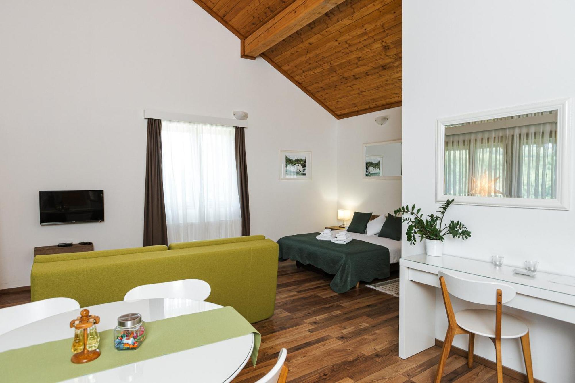B&B Apartments Buric Plitvice Lakes Плитвицкие озёра Экстерьер фото