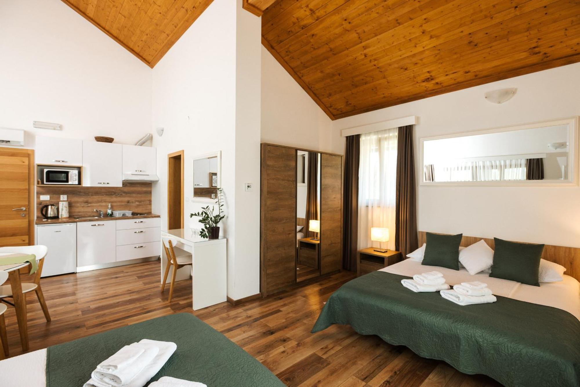 B&B Apartments Buric Plitvice Lakes Плитвицкие озёра Экстерьер фото