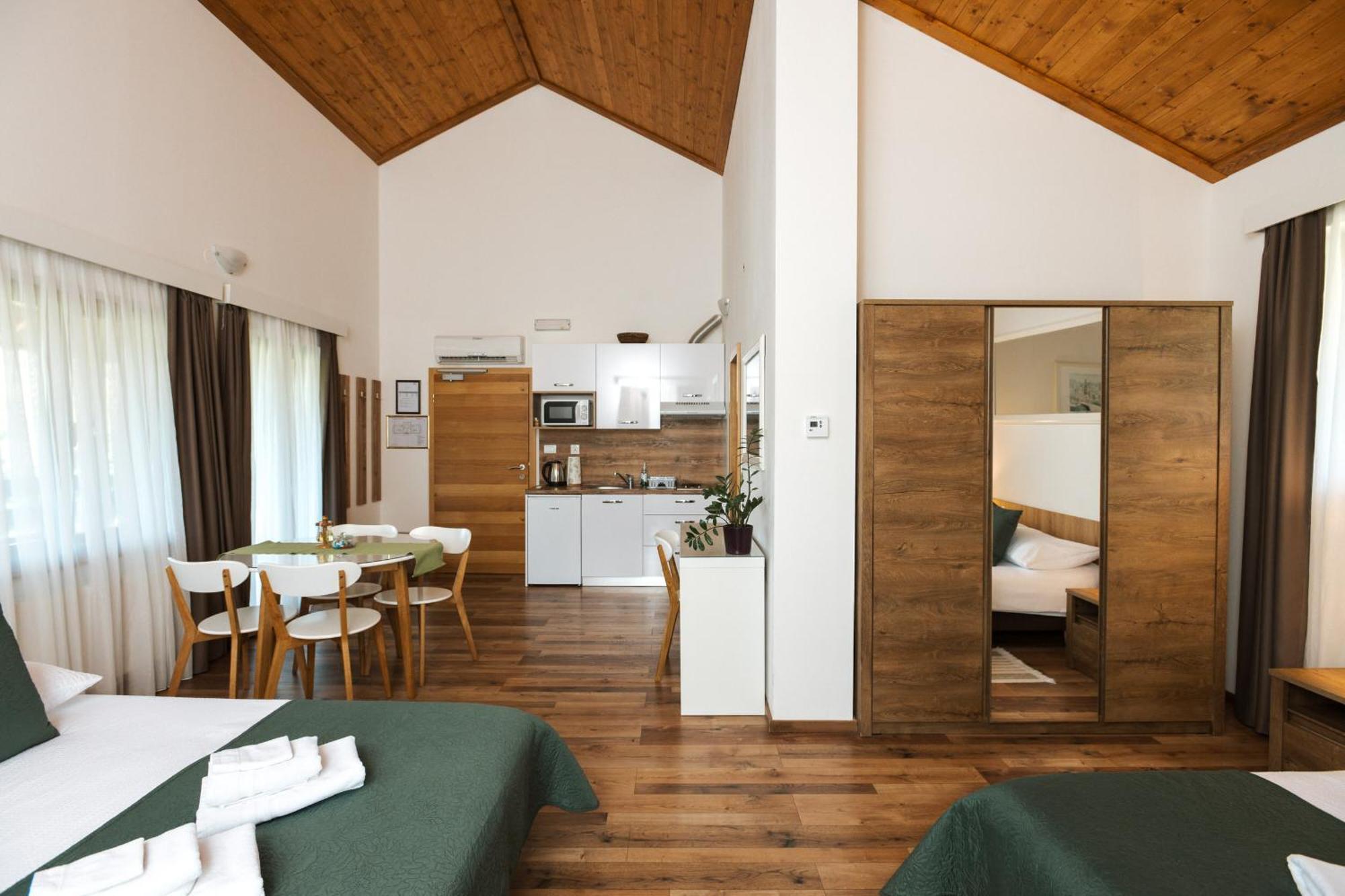 B&B Apartments Buric Plitvice Lakes Плитвицкие озёра Экстерьер фото