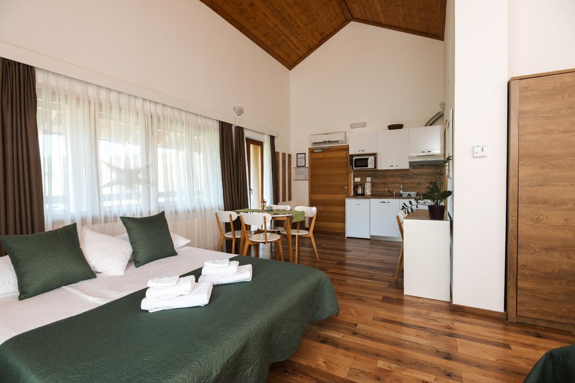 B&B Apartments Buric Plitvice Lakes Плитвицкие озёра Экстерьер фото